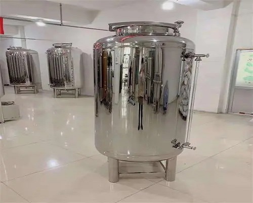 纯水箱和原水箱的区别是什么-蓝膜